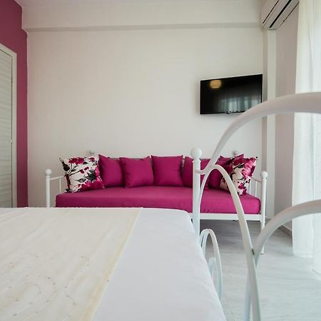 Chelona Apartments Nea Plagia Bagian luar foto