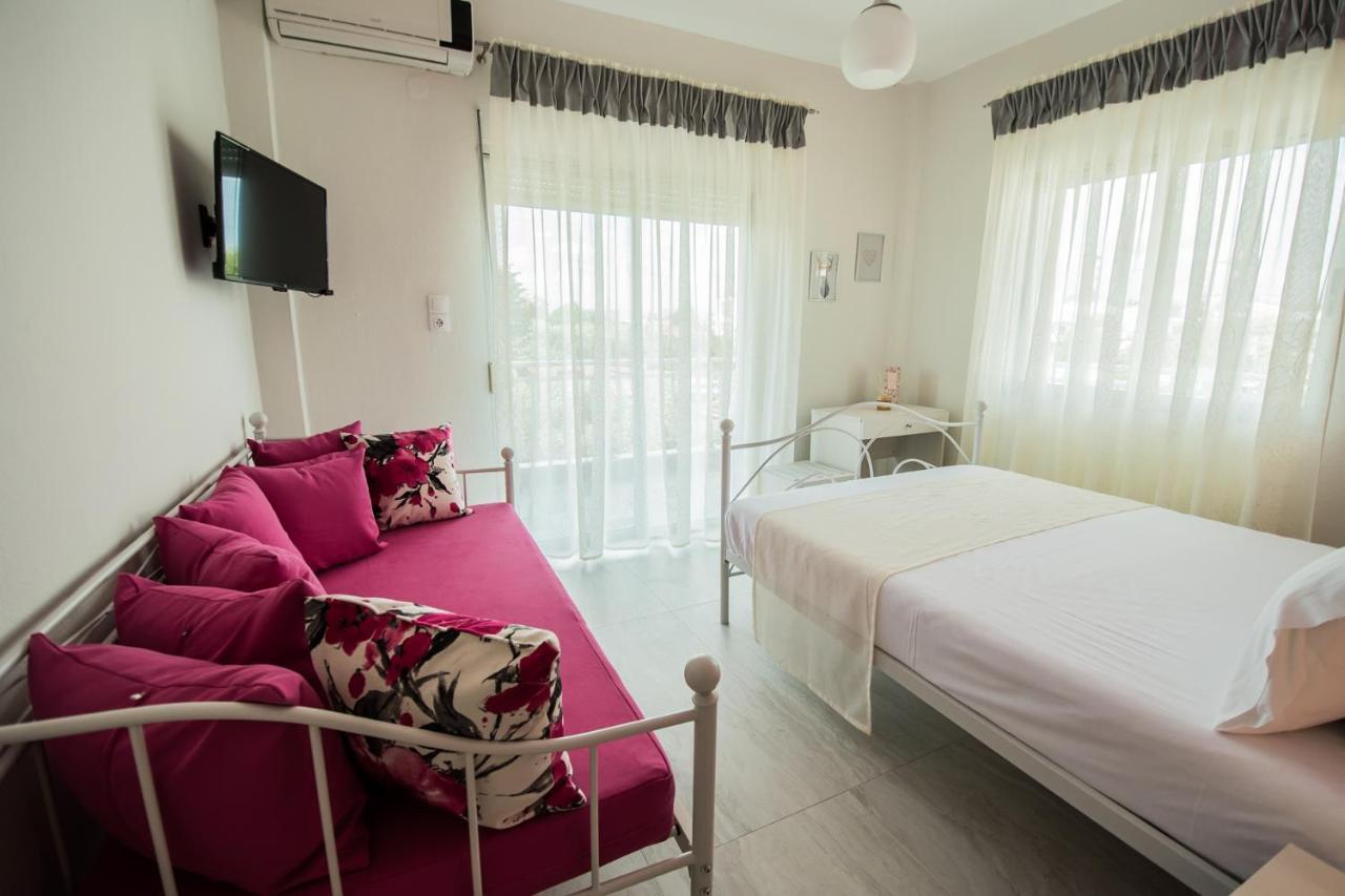 Chelona Apartments Nea Plagia Bagian luar foto